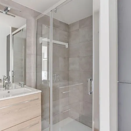 Deluxe For 4 People With 2 Bedrooms And Balcony