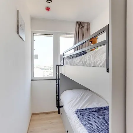 Deluxe For 4 People With 2 Bedrooms And Balcony *